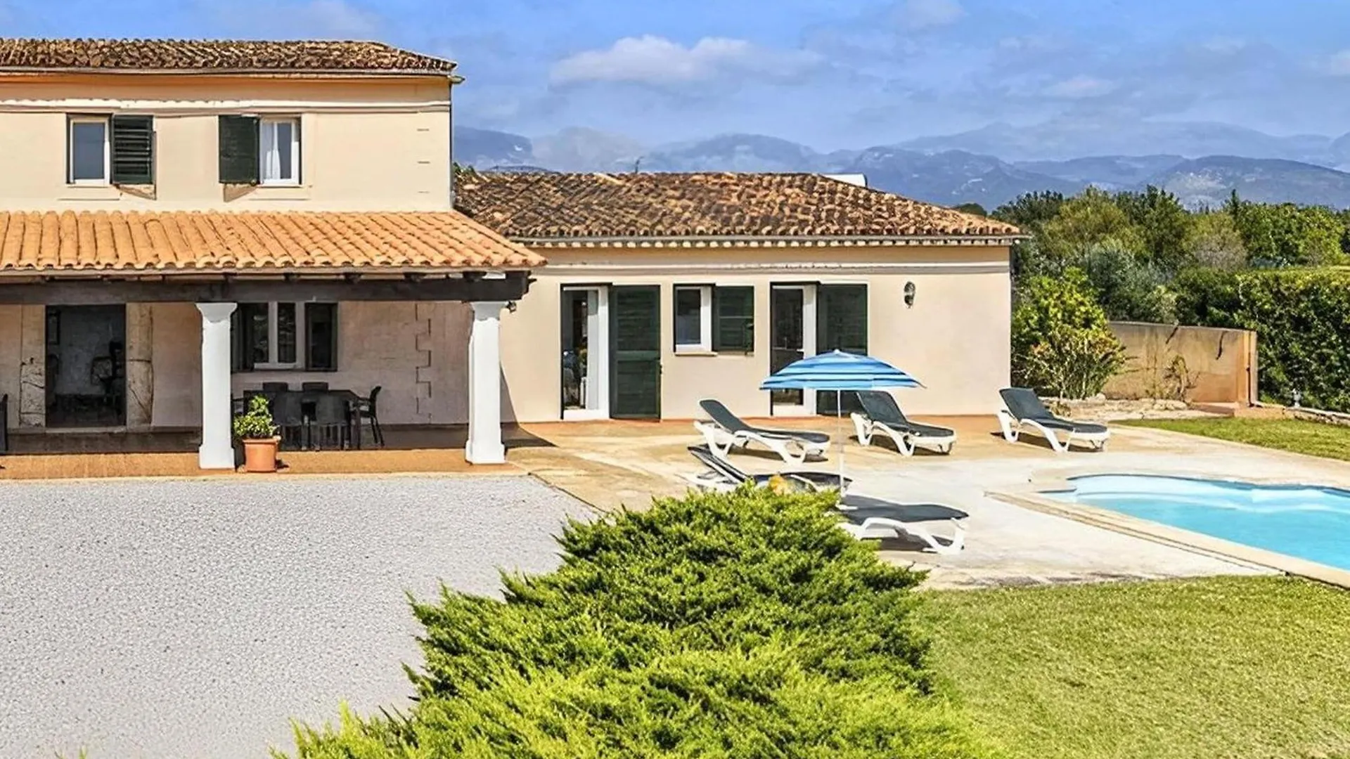 Tranquil Holiday Home With Swimming Pool Binissalem